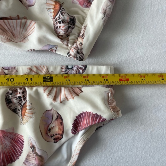 Show Me Your Mumu Aruba Top and Bali Bottom Bikini Set Size L/XL White Shells - Picture 12 of 13